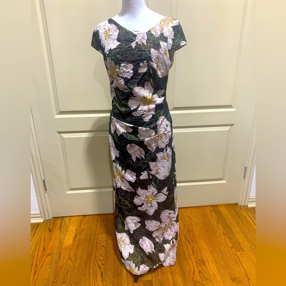 NWOT Adrianna Papell LONG Cap Sleeve Sequin Embroidery Dress 10